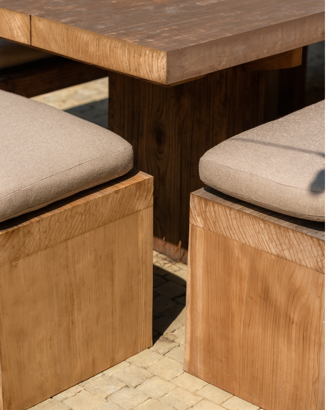 Sill Table