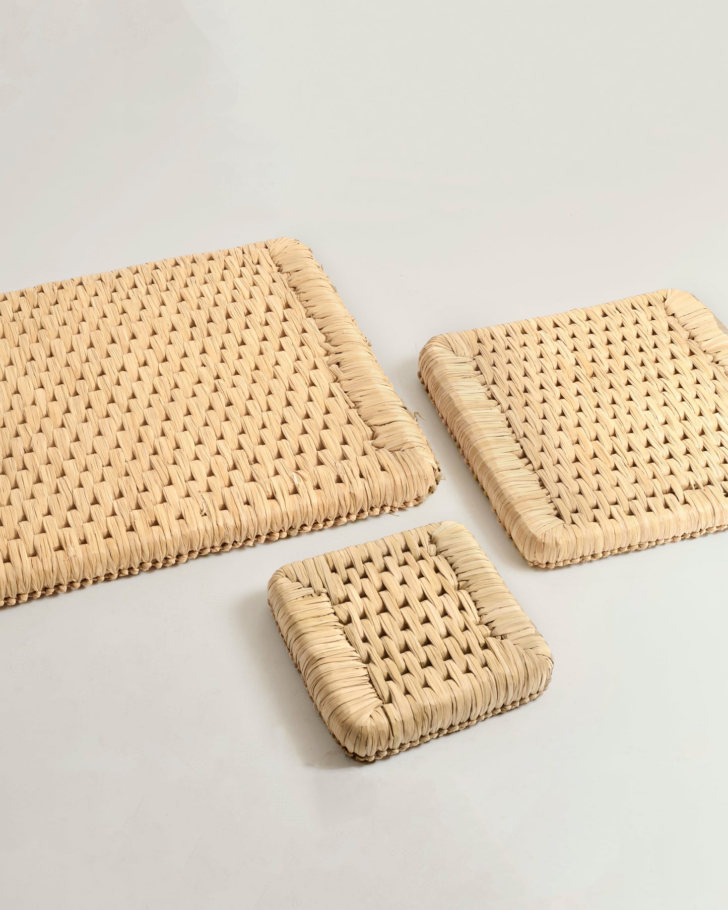 Set of woven mats
