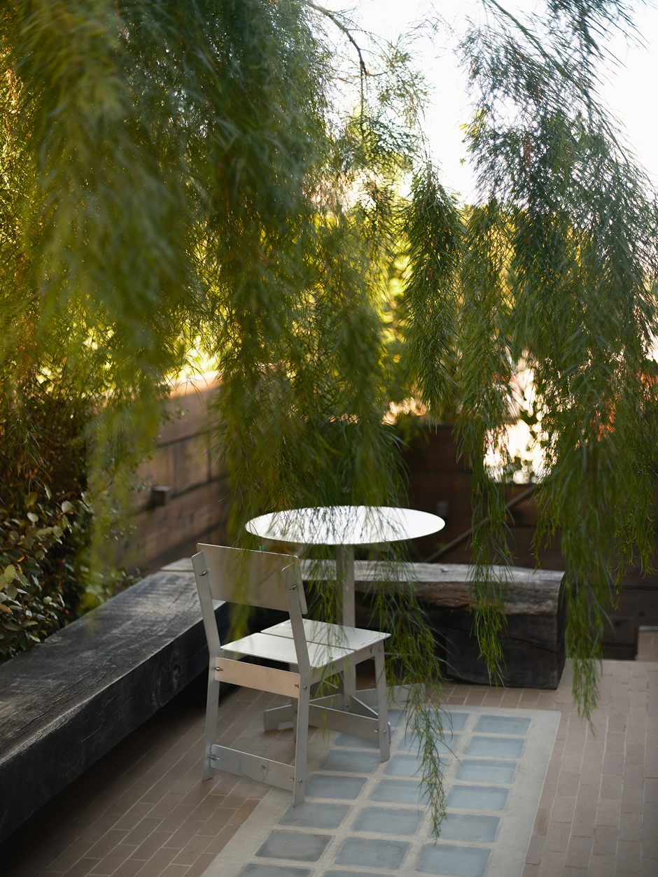 table_raw aluminum